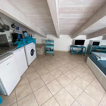 Studio Azzurro L Apartment Valledoria  Bagian luar foto