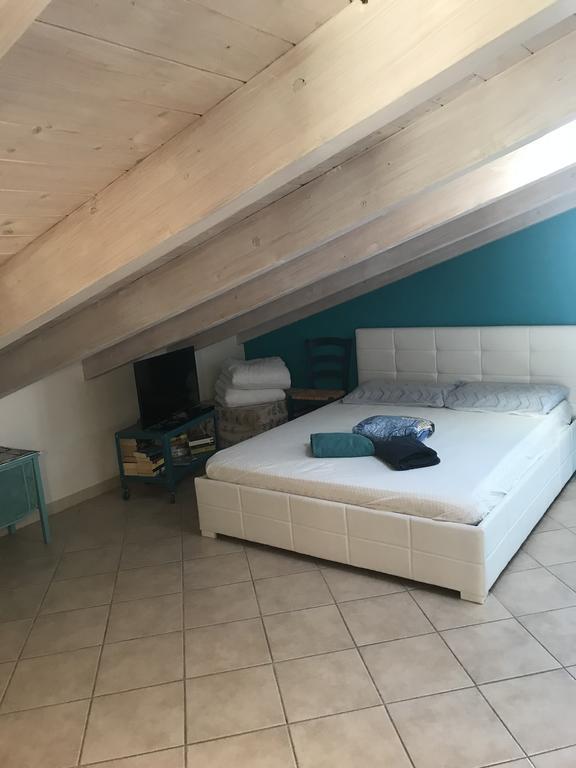 Studio Azzurro L Apartment Valledoria  Bagian luar foto